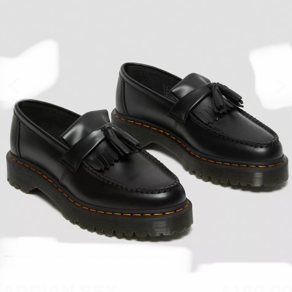 DR. MARTENS ADRIAN BEX SMOOTH LEATHER TASSEL LOAFERS SIZE 7